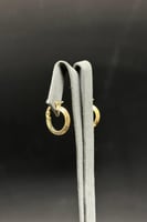 حلق ذهب صافي عيار 18 وزن 0.9 جرام