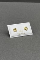 حلق طبي وردة ذهب صافي عيار 18