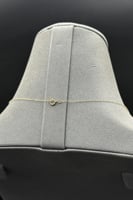 عقد مسمار ذهب صافي عيار 18 وزن من 0.6 الى 0.7 جرام