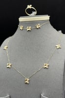 طقم ذهب ناعم عيار 18 تناغم الورد وزن 3.4 جرام