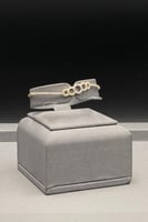 اسوارة مع خاتم ذهب تصميم دائرة الالماسي