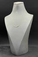 عقد دوائر ذهب تصميم الماس عيار 18 وزن 0.9 جرام