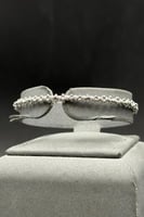 إسوارة كور ذهب أبيض صافي عيار 18 نعومة ليرا وزن 7....