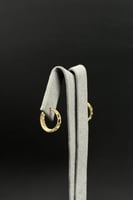 حلق ذهب تصميم الماس عيار 18 وزن من 0.8 الى 1.3 جرا...