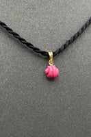 تعليقة اطفال ذهب شكل محار