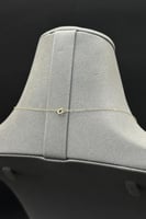 عقد وردة مفرغ ذهب تصميم الماس عيار 18 وزن 0.3 جرام