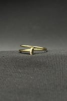 خاتم مسمار ذهب تصميم الماس عيار 18 وزن من 1.4 الى...