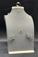 طقم ذهب عيار 18 دائرة الذوق وزن من 3 إلى 3.1 جرام