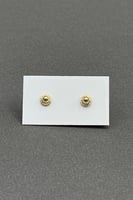 حلق طبي ذهب تصميم الماس عيار 18