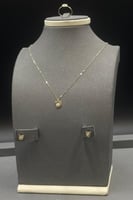 طقم اطفال شكل وردة ذهب تصميم الماس