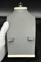 طقم اطفال ذهب تصميم الماس عيار 18 وزن 1.6 جرام