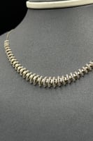 طقم ذهب تصميم الماس عيار 18 وزن 10.4 جرام