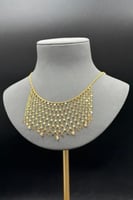 مخنق ذهب عيار 21 وزن 10.1 جرام