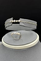 طقم ذهب عيار 18 نسق الأناقة وزن 6.7 جرام