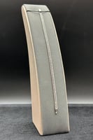 اسوارة شوطين تنس ذهب ابيض تصميم الماس عيار 18 وزن...