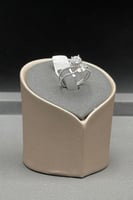 دبلة توينز ذهب تصميم الماس عيار 18 وزن 1.6 جرام