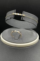 طقم خليه ذهب تصميم الماس عيار 18 وزن 9.5 جرام