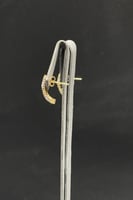 حلق ذهب تصميم الماس عيار 18 وزن 1.9 جرام