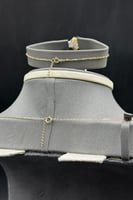 طقم ذهب للملكة عيار 18 بهاء العرش وزن 9.3 جرام