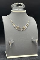 طقم ذهب تصميم الماس عيار 18 وزن 11.55 جرام