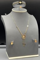 طقم وردة ذهب صافي عيار 21