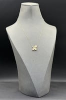 عقد وردة ذهب تصميم الماس عيار 18 وزن من 1.4 الى 1....