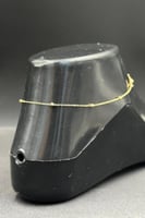 خلخال فراشة ذهب مع صدف ابيض عيار 18 وزن من 0.9 الى...