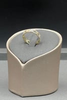 دبلة ذهب تصميم الماس عيار 18 وزن 1.6 جرام