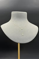 عقد مستطيل دورين ذهب تصميم الماس عيار 18 وزن من 0....