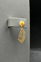 طقم ذهب صافي عيار 21 وزن 10.3 جرام