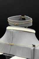 طقم ذهب صافي عيار 21 وزن 2.6 جرام