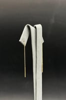 حلق قلب ذهب صافي عيار 18 وزن من 0.4 الى 0.5 جرام