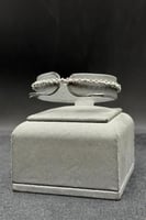 إسوارة كور ذهب أبيض صافي عيار 18 نعومة ليرا وزن 7....