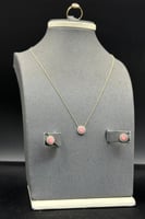 طقم اطفال دائري ذهب تصميم الماس عيار 18 وزن 4.1 جر...