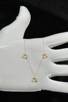 شوكر وردات ذهب تصميم الماس عيار 18 وزن 1.2 جرام