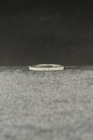 خاتم ذهب ابيض تصميم الماس عيار 18 وزن من 1.1 الى 1...