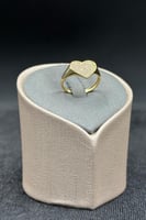 خاتم قلب ذهب تصميم الماس عيار 18 وزن من 1.7 الى 1....