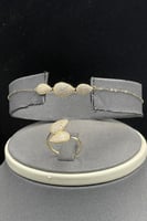 طقم دمعات ذهب تصميم الماس عيار 18 وزن 7.9 جرام