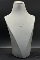 عقد مستطيل ذهب تصميم الماس عيار 18 وزن 0.5 جرام