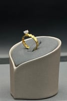 دبلة الخلية مع فص سوليتير ذهب تصميم الماس عيار 18...