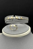 طقم ذهب تصميم الماس عيار 18 وزن 10.1 جرام