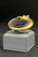 اسوارة مع خاتم تايجر ذهب مع صدف اخضر عيار 18 وزن 2...