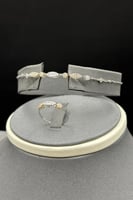 طقم ذهب تصميم الماس عيار 18 وزن 11.55 جرام