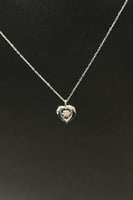 عقد الماس وزن الذهب : 0.84 جرام وزن الألماس : 0.05...