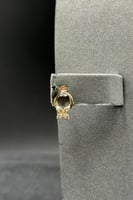 طقم ذهب عيار 18 عقدة الرمز وزن 2.6 جرام