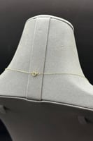 عقد وردة ذهب تصميم الماس عيار 18 وزن 0.6 جرام