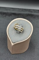 اسوارة مع خاتم ذهب تصميم الماس عيار 18 وزن 18.9 جر...