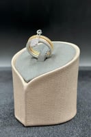 دبلة مشبك ذهب تصميم الماس عيار 18 وزن من 5.5 الى 5...