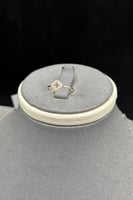 طقم اطفال وردات مفرغ ذهب تصميم الماس عيار 18 وزن م...