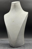 عقد ذهب تصميم الماس عيار 18 وزن 0.3 جرام